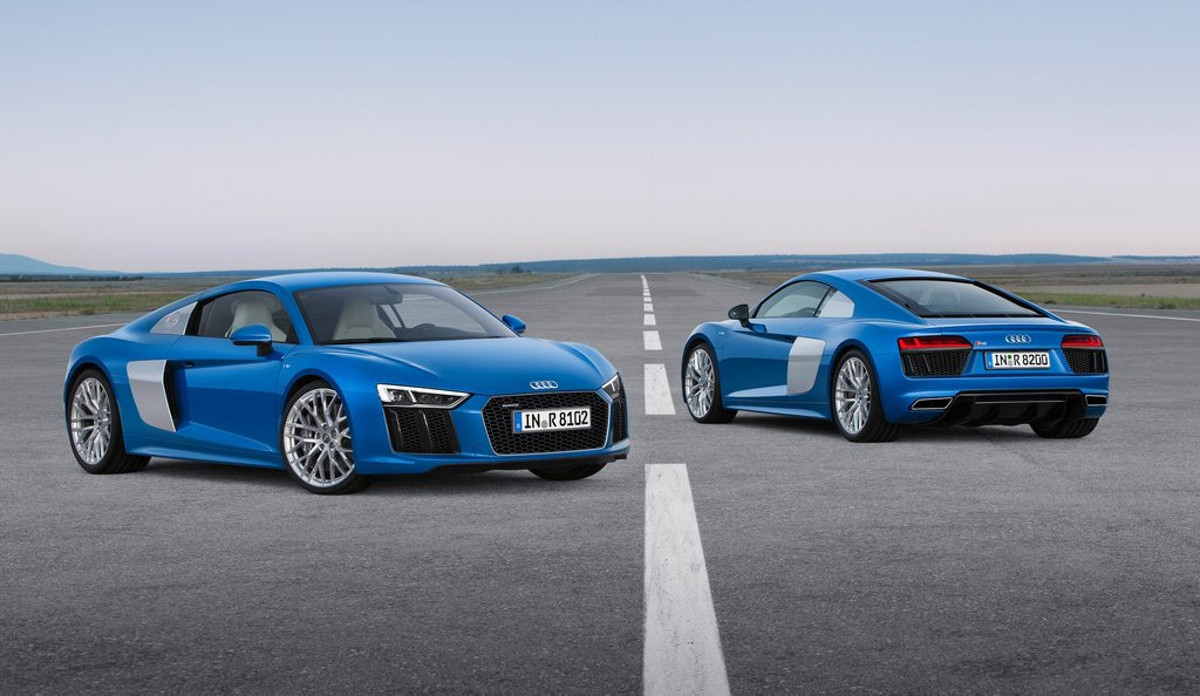 odigisame-stin-attiki-to-neo-audi-r8-i-ebeiria-se-olo-tis-to-megaleio-2075