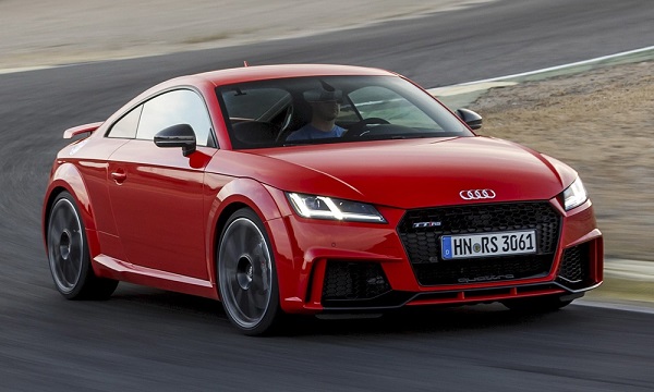 pos-ftiachnetai-ena-audi-tt-rs-vinteo-132950