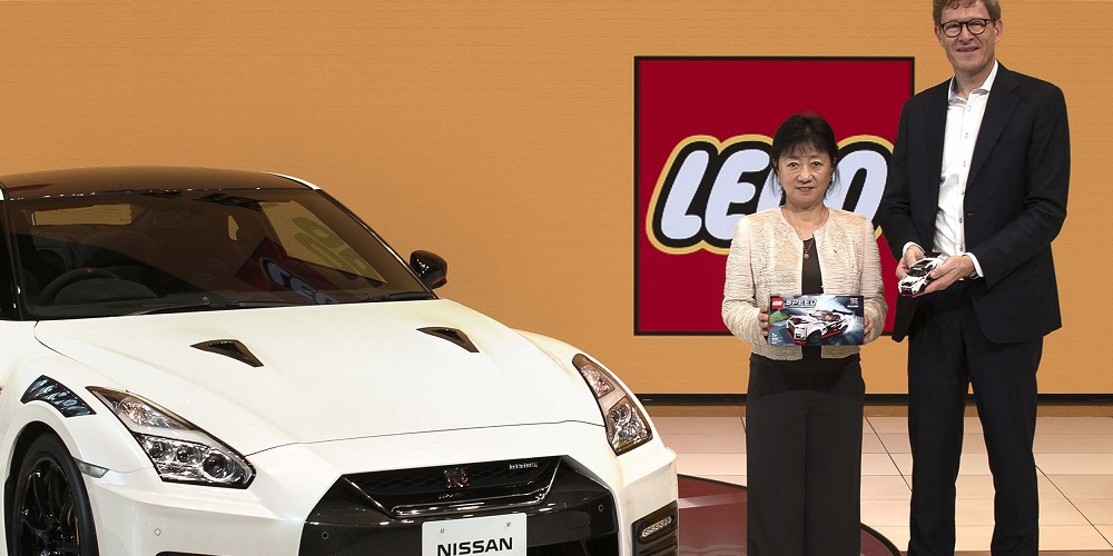 to-nissan-gt-r-nismo-pleon-kai-se-lego-492647