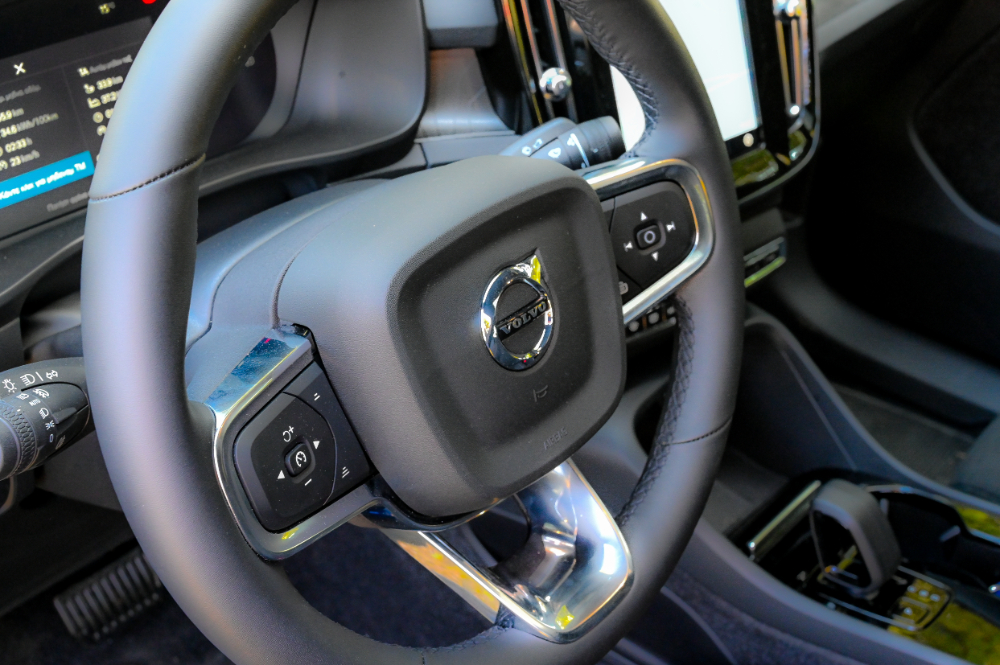 Volvo C40 Recharge: Αέρινη κίνηση - ΝΕΑ