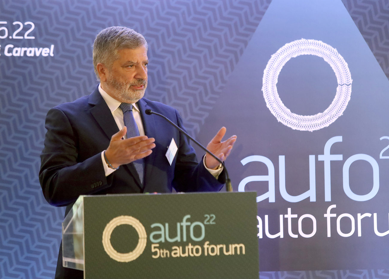patoulis-sto-5o-synedrio-auto-forum-eimaste-apofasismenoi-na-kerdisoume-to-stoichima-tis-odikis-asfaleias-stin-attiki-636290