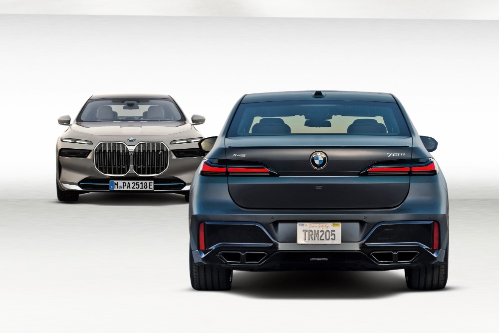 bmw-i7-637474