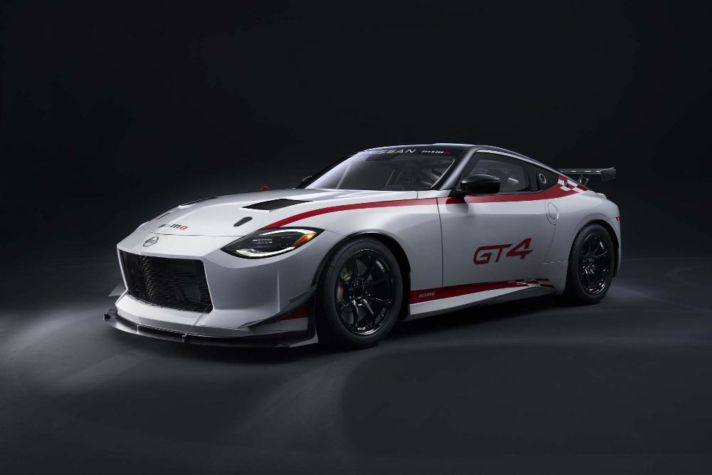 nissan-z-gt4-the-show-must-go-on-643290