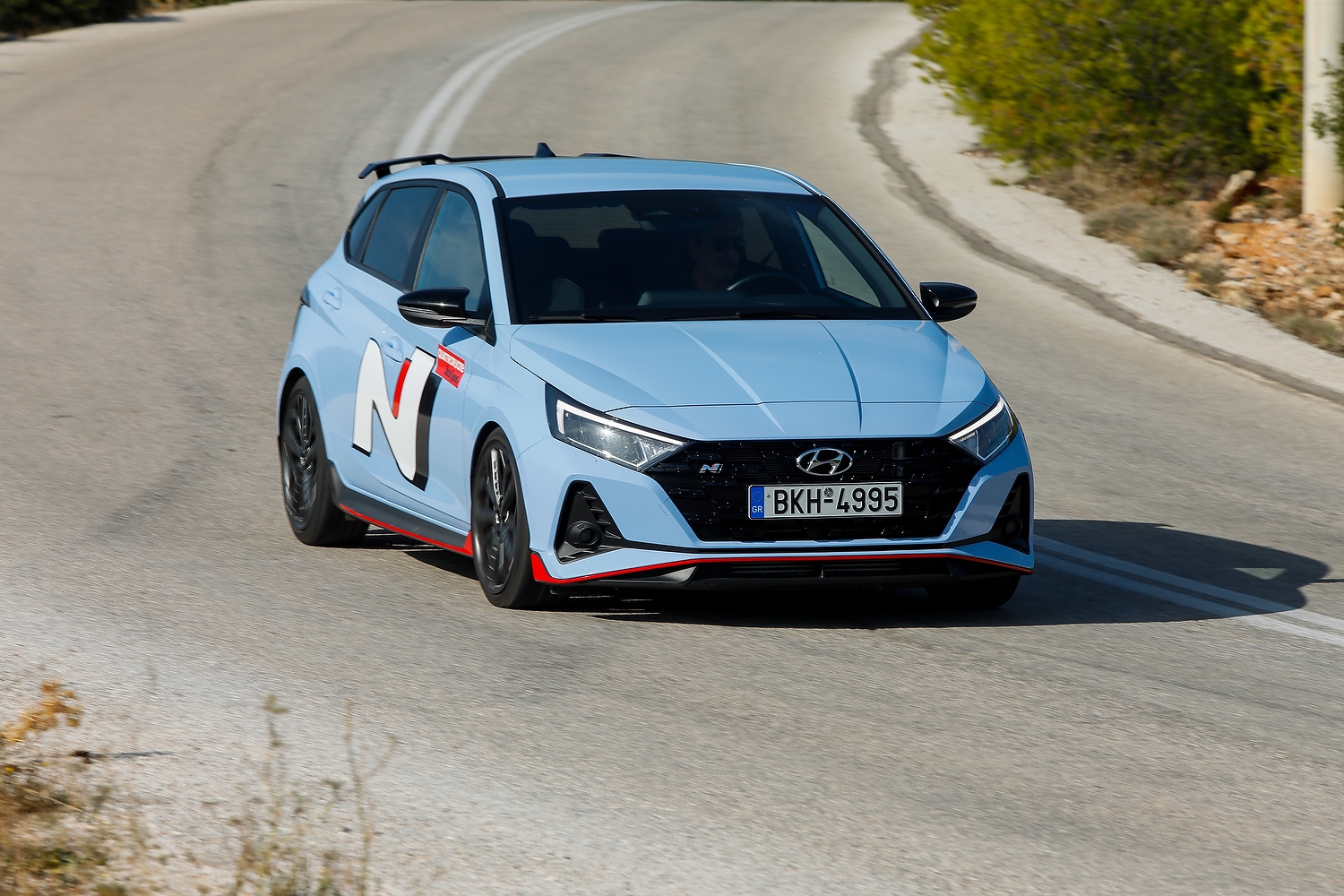 hyundai-i20-n-chairesai-na-to-odigeis-deite-to-neo-mas-vinteo-647791