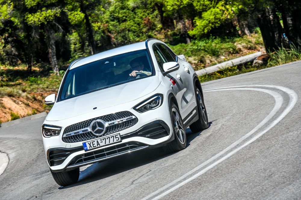 Mercedes GLA 200 – GLA 250e – EQA 250: Τα υπέρ και τα κατά των τριών τεχνολογιών - ΕΠΙΧΕΙΡΗΣΕΙΣ