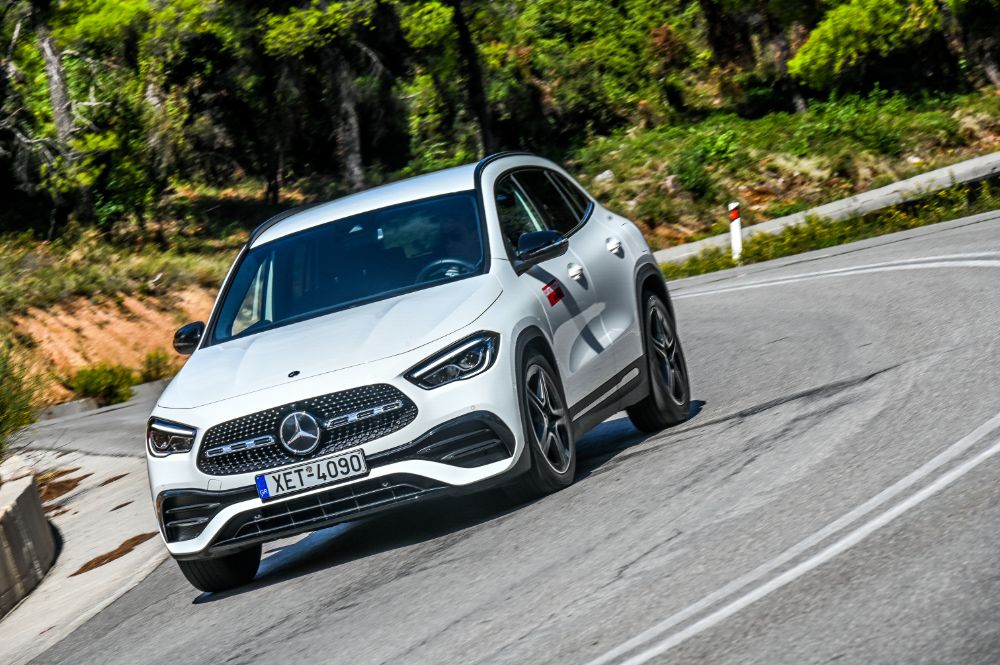 Mercedes GLA 200 – GLA 250e – EQA 250: Τα υπέρ και τα κατά των τριών τεχνολογιών - ΕΠΙΧΕΙΡΗΣΕΙΣ