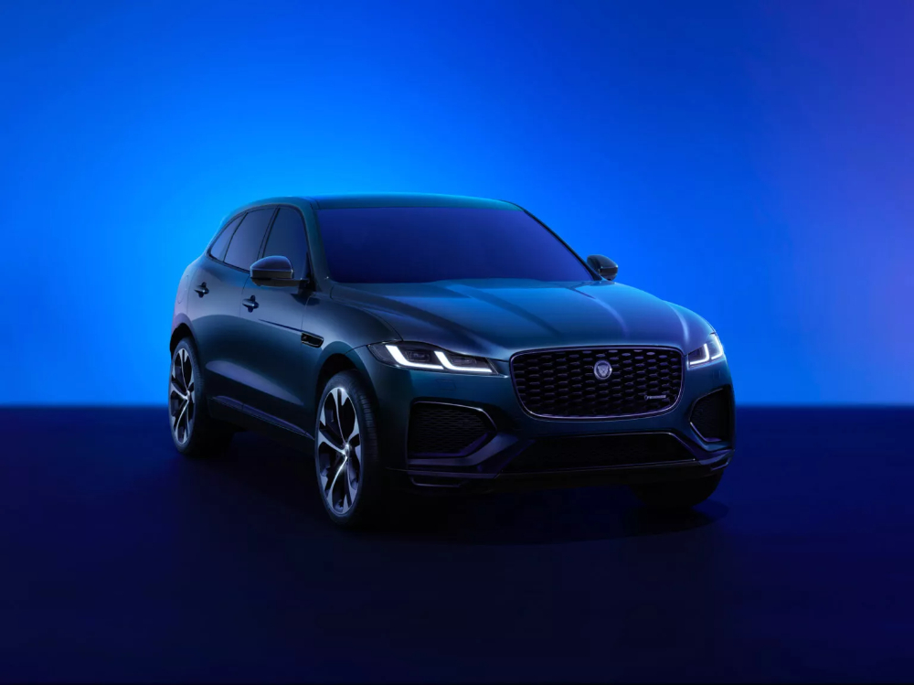 i-ananeomeni-jaguar-f-pace-me-epipleon-emveleia-kai-exoplismo-651908