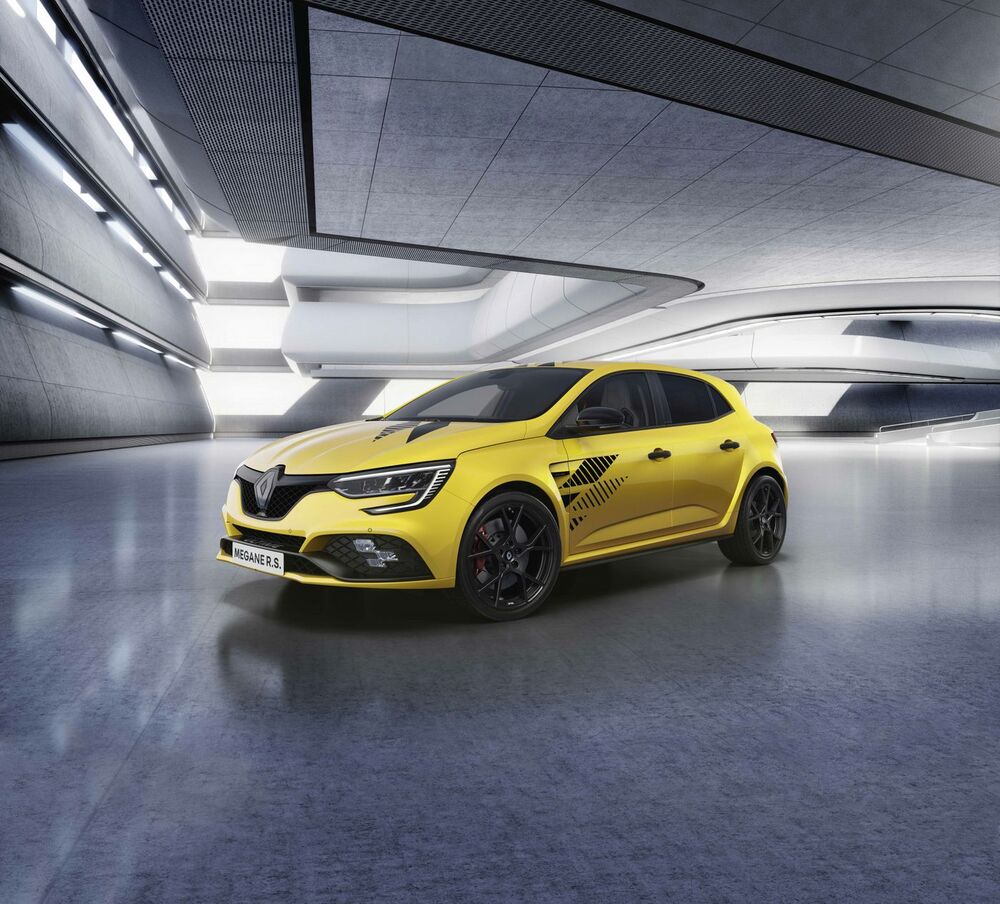 ultime-i-apochairetistiria-ekdosi-tou-renault-megane-r-s-654563