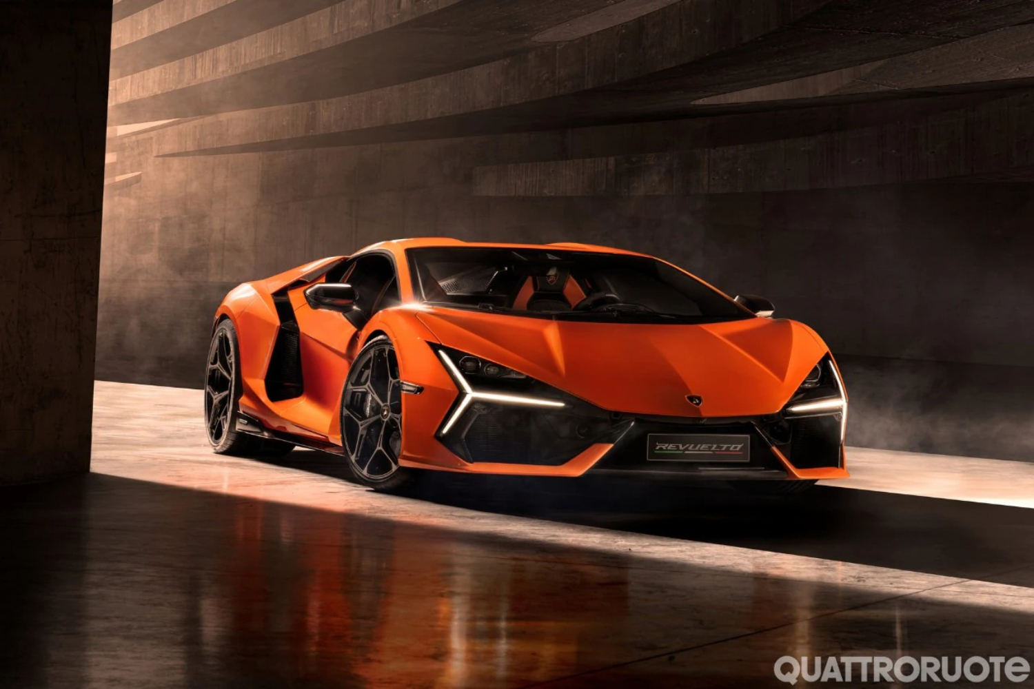 i-lamborghini-tha-einai-parousa-sto-geneva-motor-show-tou-katar-663456