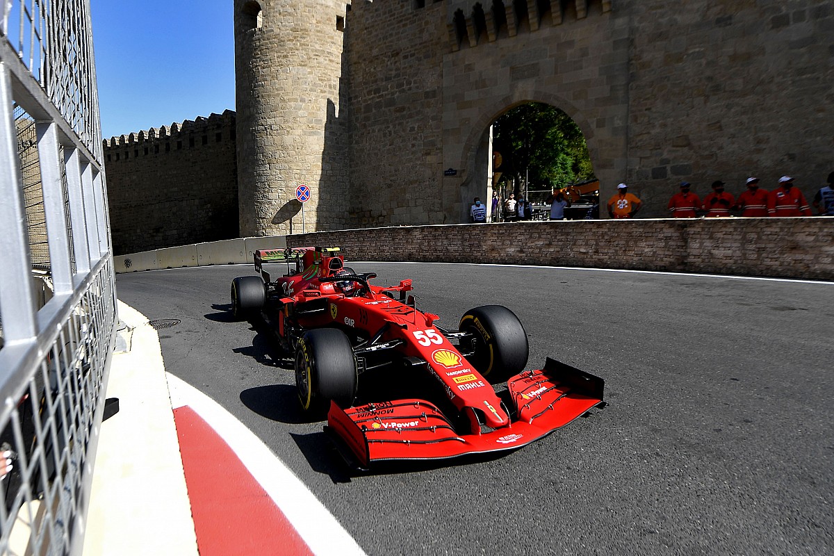 oi-exomoiotes-deichnoun-ti-ferrari-sf23-tachyteri-kata-1-2-sto-bakou-665938