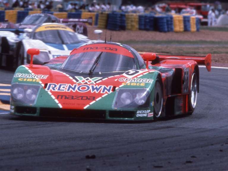 to-mazda-787b-epistrefei-ston-24oro-agona-tou-le-mans-670072