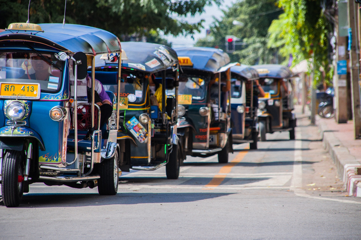 sri-lanka-schedio-gia-metatropi-misou-ekatommyriou-taxi-tuk-tuk-se-ilektrika-668279