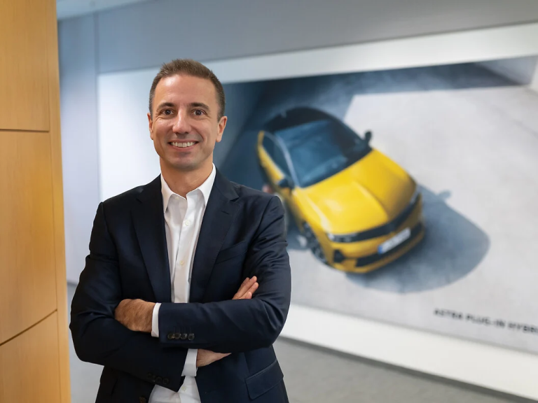 stin-ellada-o-ceo-tis-opel-stin-evropi-florian-huettl-677409