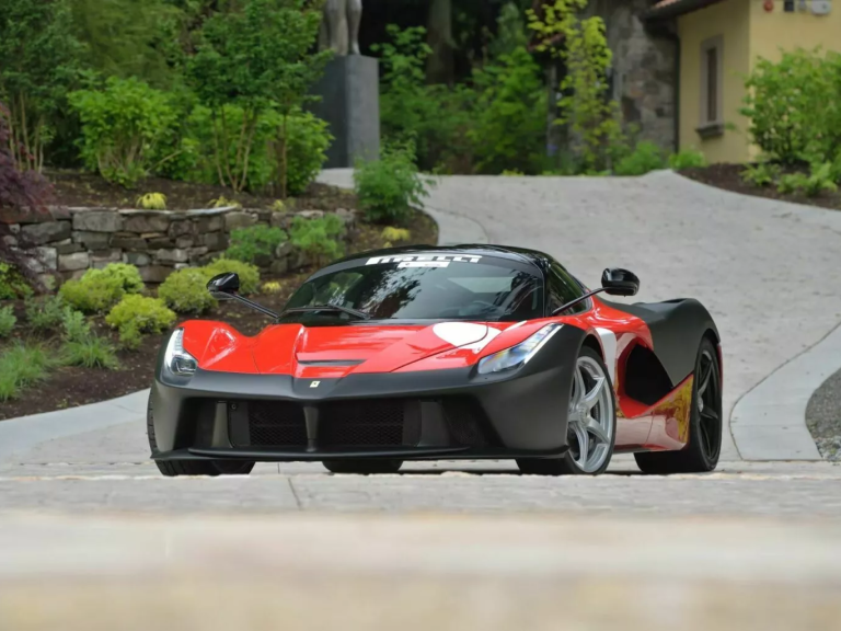 dimoprateitai-prototypo-tis-la-ferrari-stin-monterey-car-week-681154