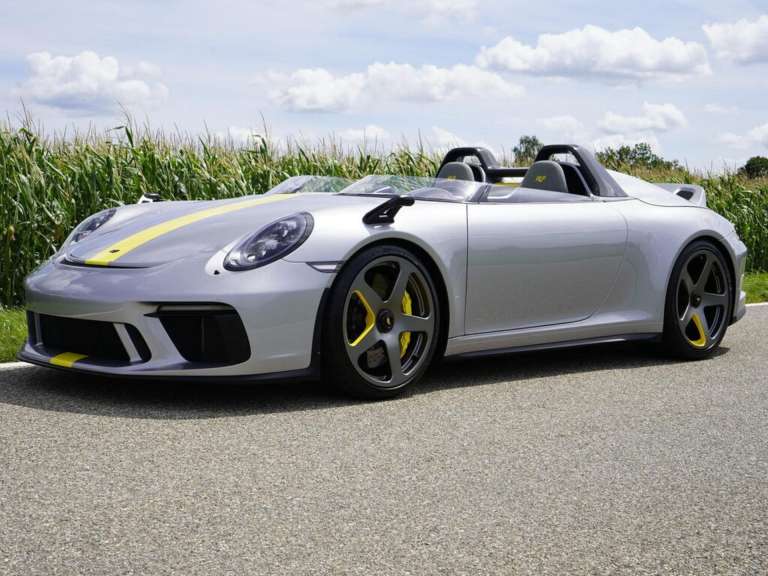 nea-ruf-r-spyder-me-exartimata-apo-tin-911-gt3-681917