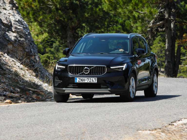 volvo-xc40-to-pio-stilato-mikro-suv-ananeonetai-687212