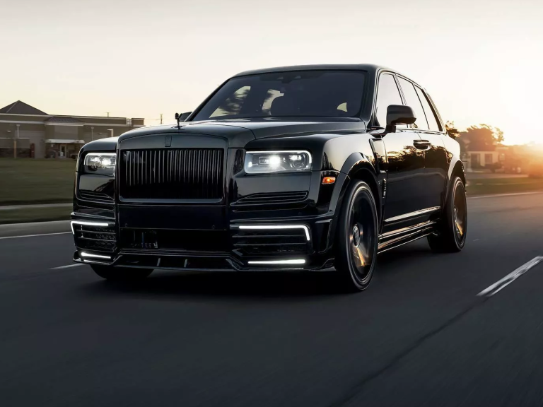 afti-einai-i-epivlitiki-rolls-royce-cullinan-tou-dj-tiesto-692895