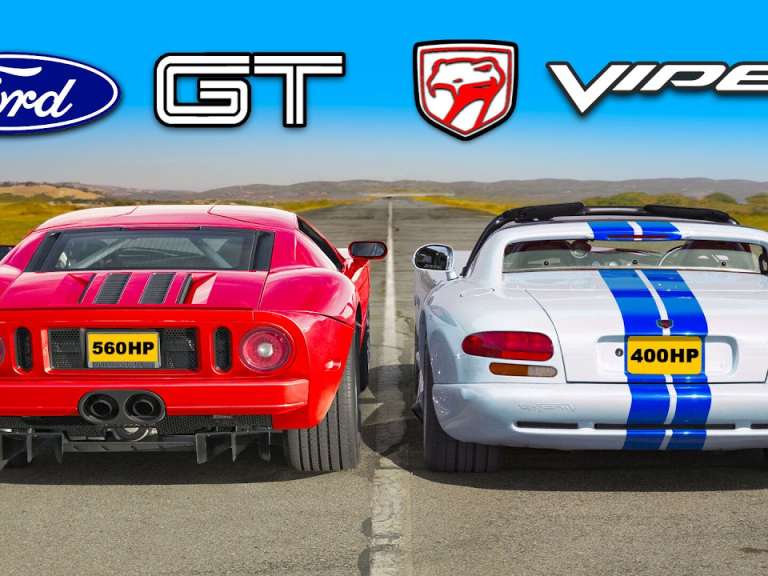 ford-gt-vs-dodge-viper-2-amerikanikoi-thryloi-antipaloi-stin-eftheia-698605