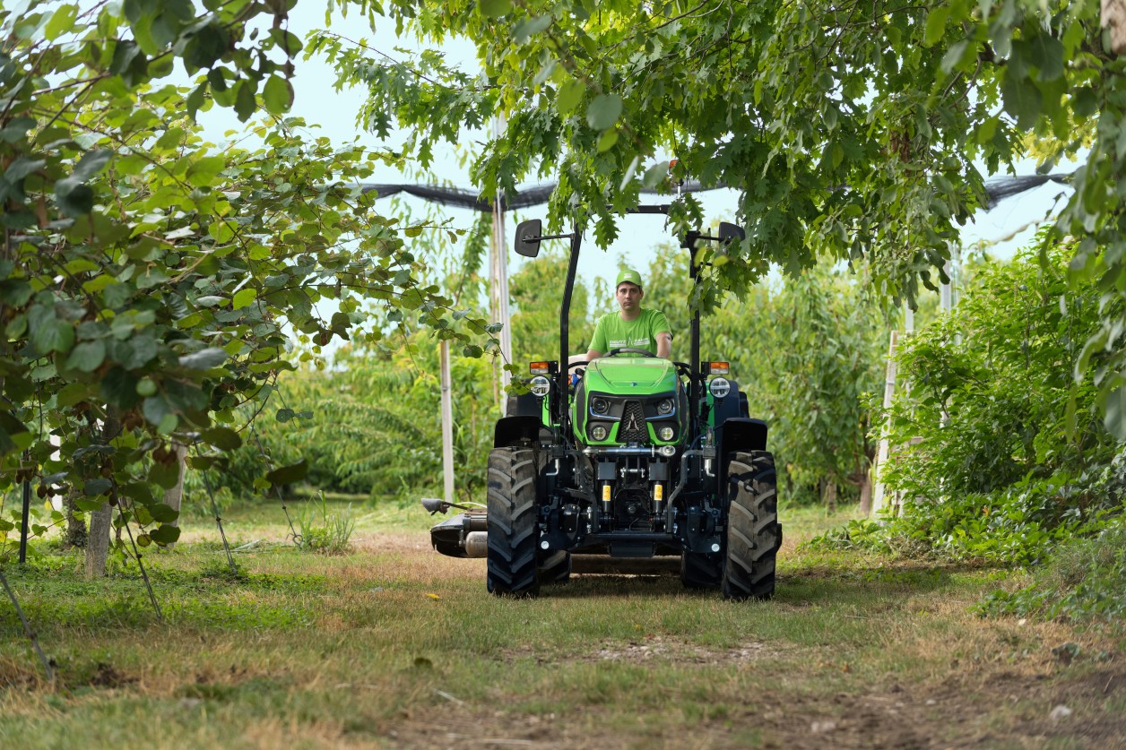 DEUTZ-FAHR
