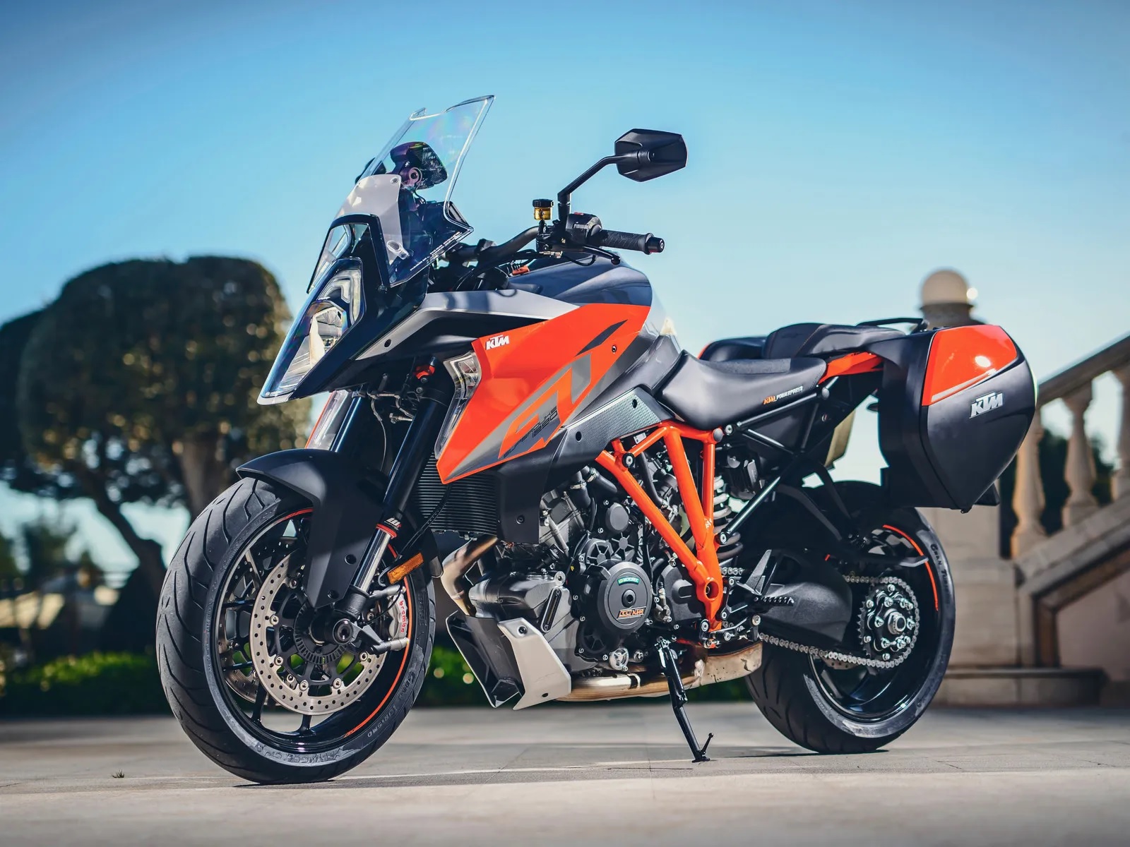 KTM