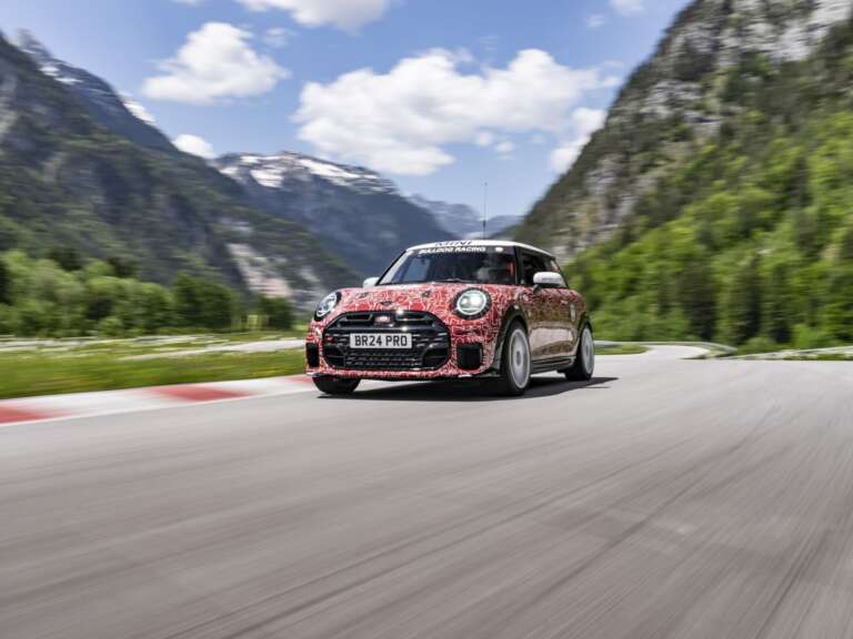 to-neo-mini-john-cooper-works-kanei-ntebouto-sto-nurburgring-714608