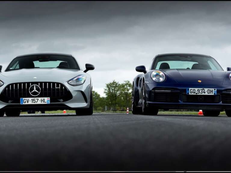 porsche-911-turbo-vs-mercedes-amg-gt-63-stin-eftheia-nterbi-i-peripatos-713500