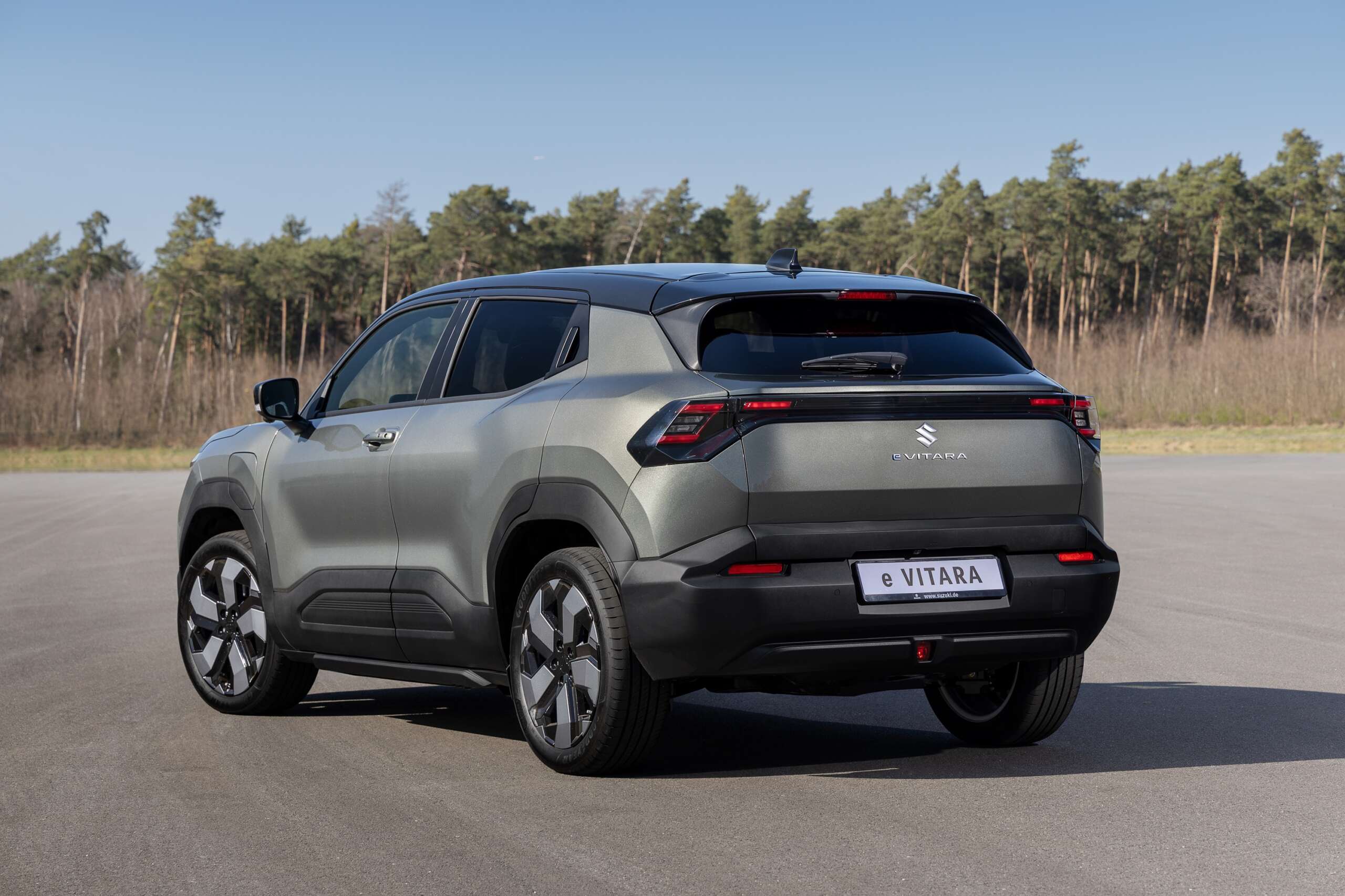 suzuki e vitara