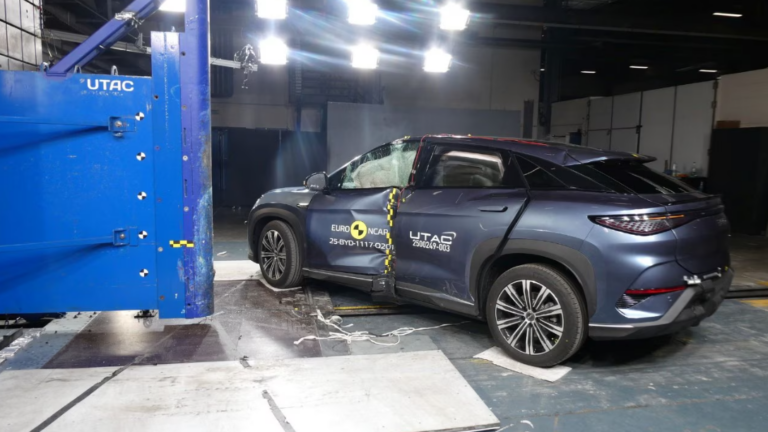 sarosan-ta-kinezika-stis-dokimes-euro-ncap-rekor-vathmologias-se-enan-simantiko-tomea-asfaleias-756633