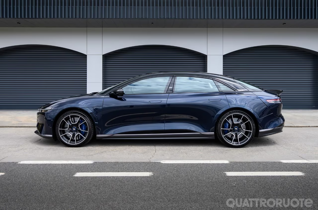 Lucid Air Sapphire