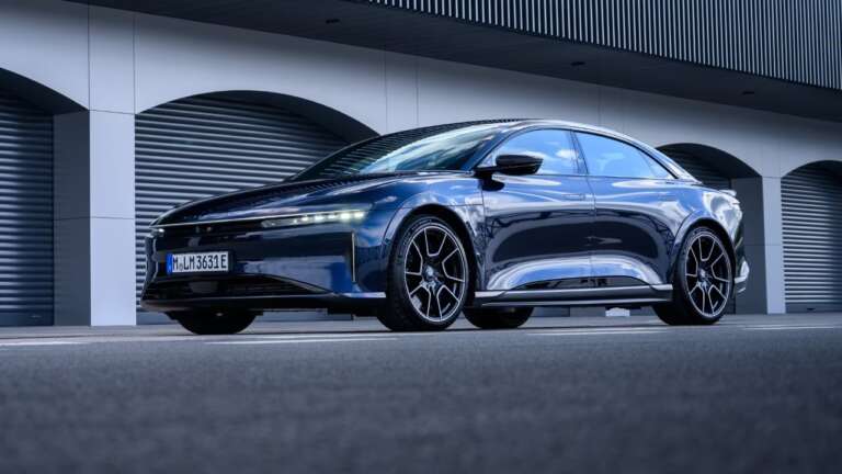 lucid-air-sapphire-kante-oloi-pera-760648
