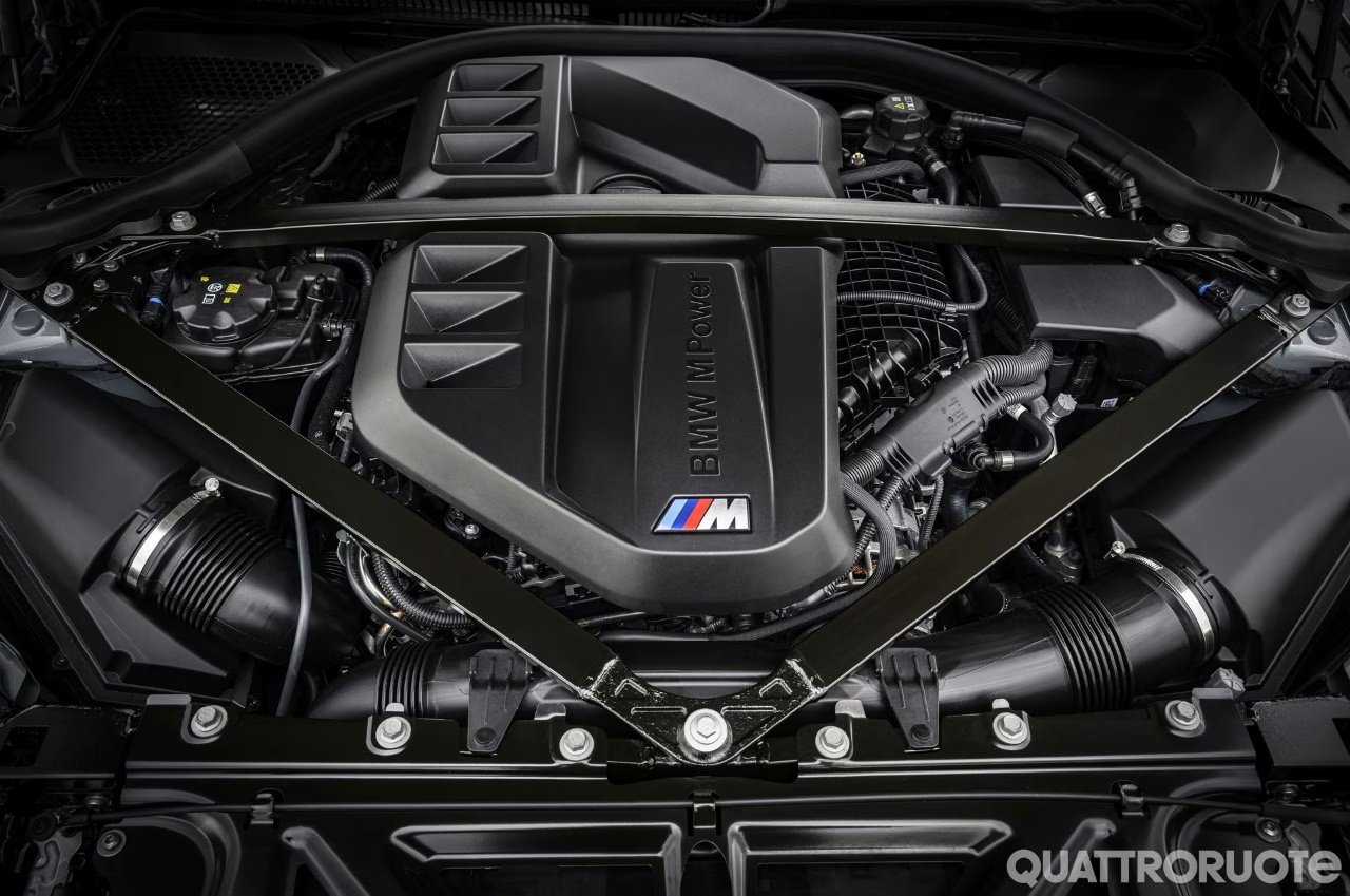 BMW M2 CS