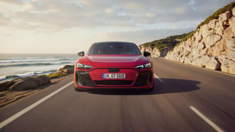 audi-e-tron-gt-quattro-me-psychi-gt-kai-premium-polyteleia-760389