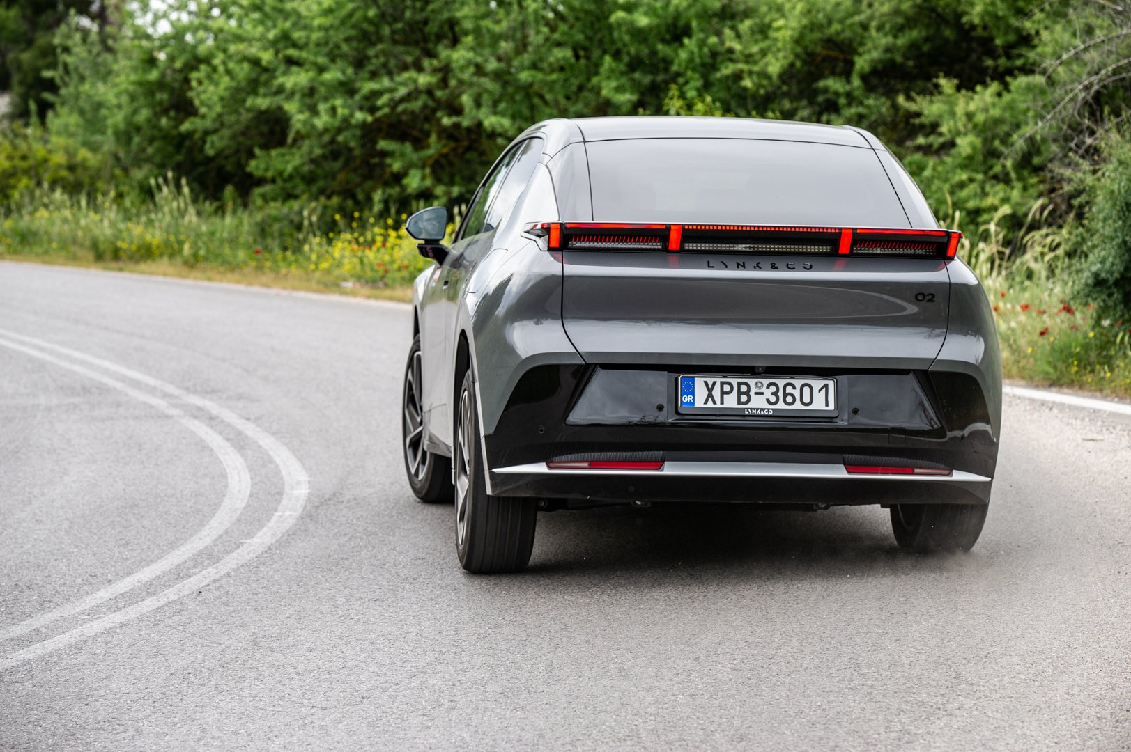 Lynk & Co 02