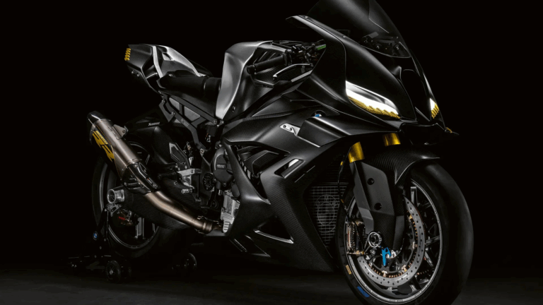 bmw-concept-rr-i-epomeni-genia-tis-m1000rr-se-proti-provoli-761020