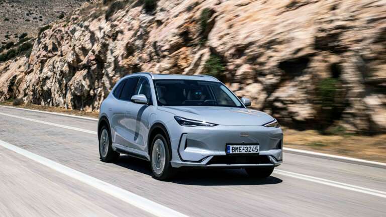 geely-aftes-einai-oi-times-sok-tou-protou-suv-tis-stin-ellada-764281