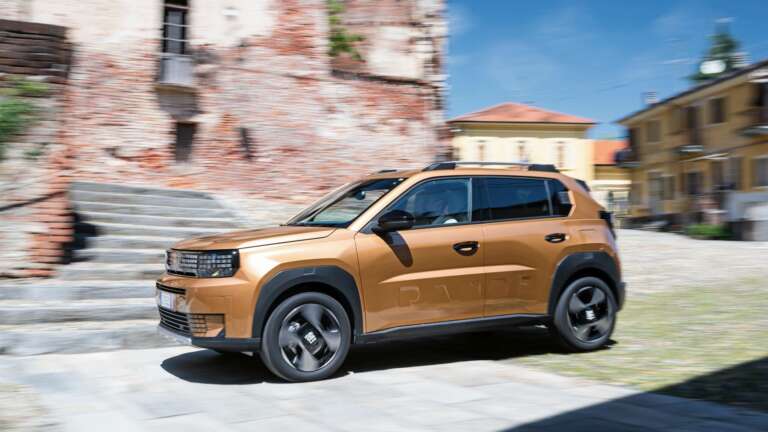 odigoume-to-yvridiko-fiat-grande-panda-ton-20-000-e-761805