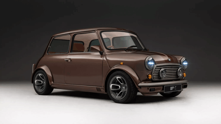 sigoura-den-tha-edines-tosa-gia-ena-klassiko-mini-764786