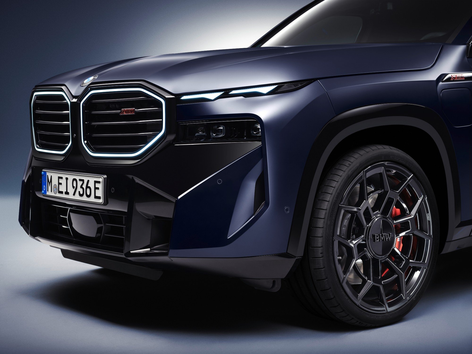 BMW XM