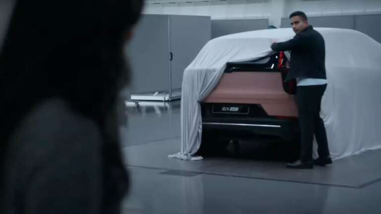 to-neo-volvo-erchetai-kai-prepei-na-petychei-kati-adianoito-764775
