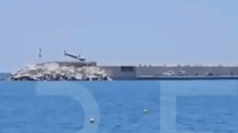 ptosi-elikopterou-sti-marina-vouliagmenis-deite-vinteo-ntokoumento-762942
