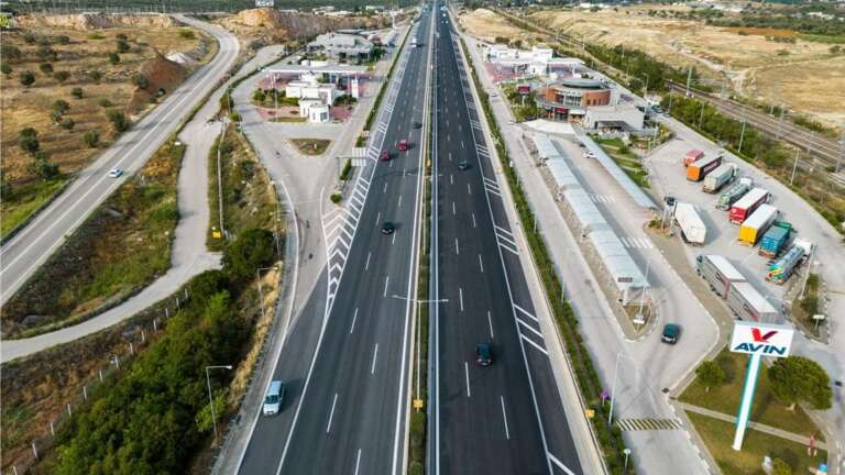ellinikos-dromos-kerdise-diethnes-vraveio-poios-kai-giati-766894